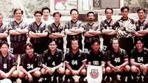 10月足球之星：姆伯莫三球一助攻闪耀，荣膺PFA球迷月度最佳荣耀！