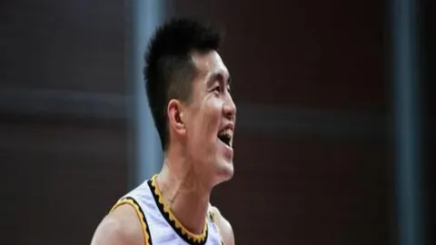 中国女足亚洲杯力克中国台北 4-0完场，王霜独中两元王珊珊头球破门